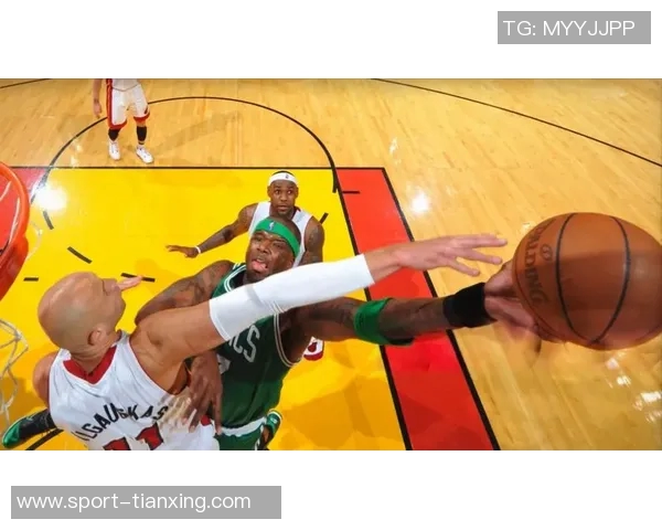 诺阿回忆热火27连胜时刻詹姆斯情绪激动球员通道内外的精彩瞬间